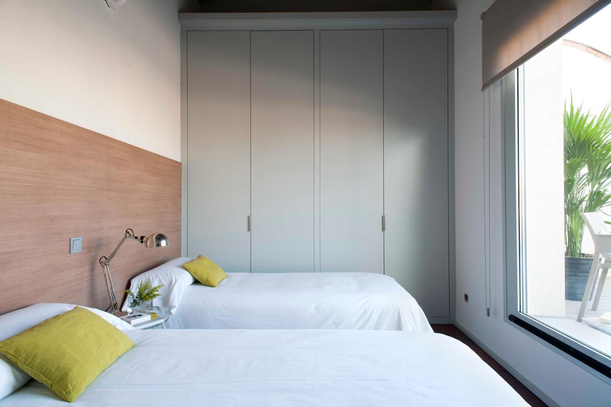 Eric Voekel Boutique Apartments - Madrid Suites — Photos 2